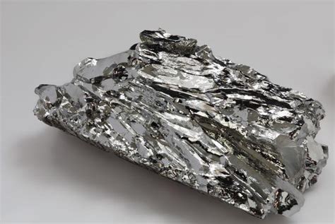 Rhodium .